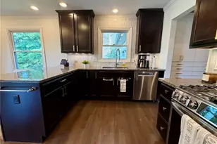 584 Sunbridge Dr, Chesterfield, MO 63017 - Photo 10