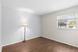 1417 St Gregory Ln, Saint Charles, MO 63304 - Photo 12