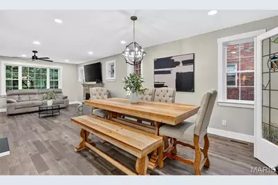 2940 Moniteau Drive, Saint Louis, MO 63121 - Photo 6
