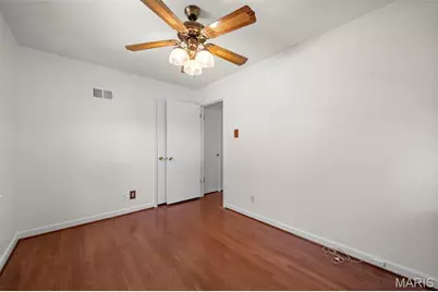 1273 Waldorf Drive, Bellefontaine Neighbors, MO 63137 - Photo 16
