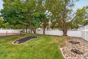 3277 Mango Dr, Saint Charles, MO 63301 - Photo 52