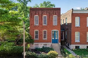 2016 Hickory St, Saint Louis, MO 63104 - Photo 2