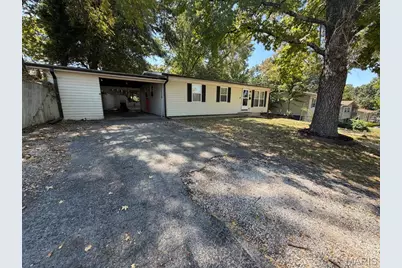 702 Locust Street, Festus, MO 63028 - Photo 2