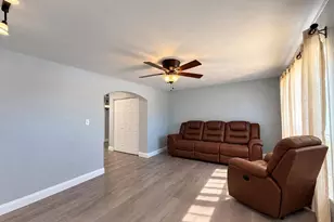 702 Locust St, Festus, MO 63028 - Photo 4