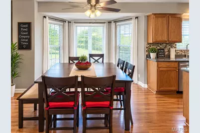 9549 Wilson Bridge Drive, Jennings, MO 63136 - Photo 6