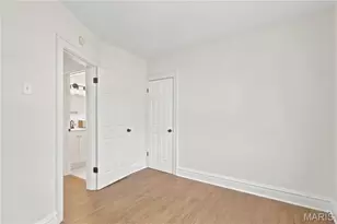 6809 Morgan Ford Rd, Saint Louis, MO 63116 - Photo 22