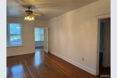 5147 Waterman Boulevard #1, Saint Louis, MO 63108 - Photo 4