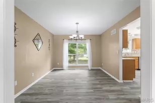 204 Boulder Point Dr, Saint Peters, MO 63376 - Photo 6
