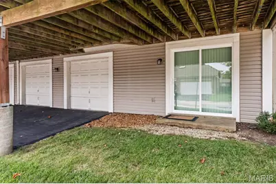 1902 Baxter Ridge Drive, Chesterfield, MO 63017 - Photo 46