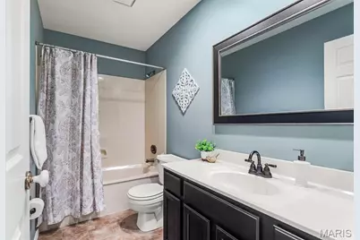 1902 Baxter Ridge Drive, Chesterfield, MO 63017 - Photo 38