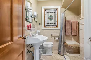 20 Westwood Forest Ln, Saint Louis, MO 63122 - Photo 16