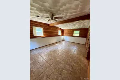 8575 N Service Road, Bourbon, MO 65441 - Photo 8
