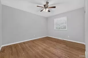 14000 Davey Dr, Florissant, MO 63034 - Photo 14