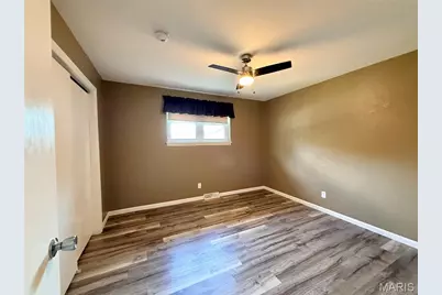 425 Cherry Drive, Saint Genevieve, MO 63670 - Photo 16