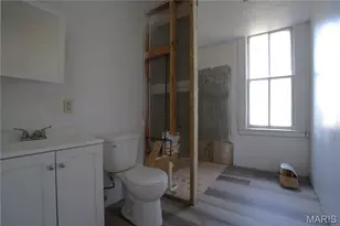 401 Kentucky St, Louisiana, MO 63353 - Photo 10