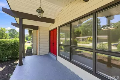 13126 Dartagnan Court, Creve Coeur, MO 63141 - Photo 2