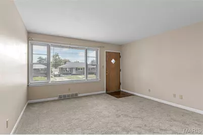 3951 French Court, Saint Louis, MO 63116 - Photo 2