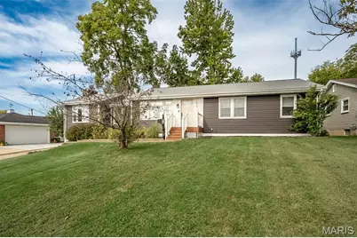 319 Wood Street, O'Fallon, MO 63366 - Photo 2