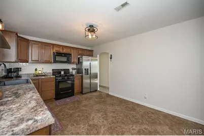 319 Wood Street, O'Fallon, MO 63366 - Photo 14