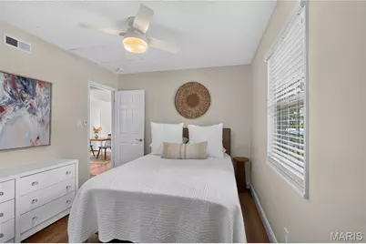 9186 Wrenwood Lane, Brentwood, MO 63144 - Photo 18