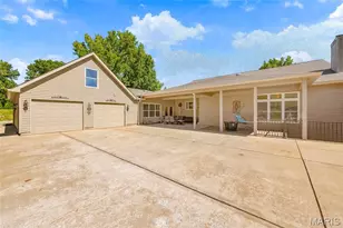 4231 Towers Rd, Saint Charles, MO 63304 - Photo 34