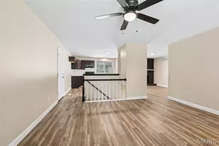 11953 El Camara Dr, Florissant, MO 63033 - Photo 8