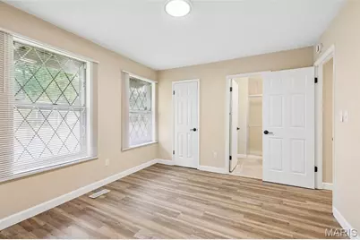 11953 El Camara Drive, Florissant, MO 63033 - Photo 16