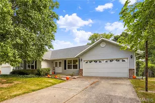 1278 Stephenridge Dr, Saint Charles, MO 63304 - Photo 1