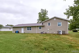 105 Sharon Dr, Montgomery City, MO 63361 - Photo 34