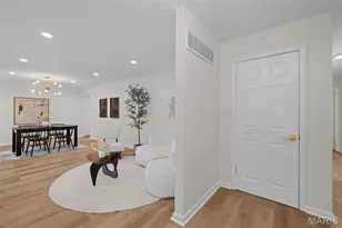 5891 Sir Edward Ln, Florissant, MO 63033 - Photo 4