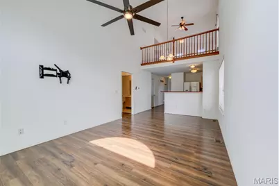 10 W Homefield Point Court, O'Fallon, MO 63366 - Photo 4