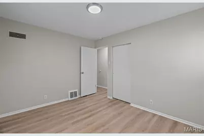 10602 Moidart Circle, Saint Louis, MO 63137 - Photo 12