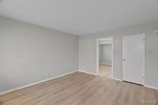 10602 Moidart Cir, Saint Louis, MO 63137 - Photo 2