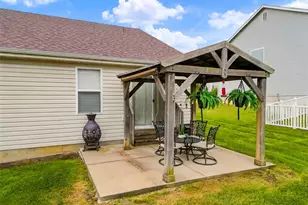 279 Sonnet Cir, Wentzville, MO 63385 - Photo 38
