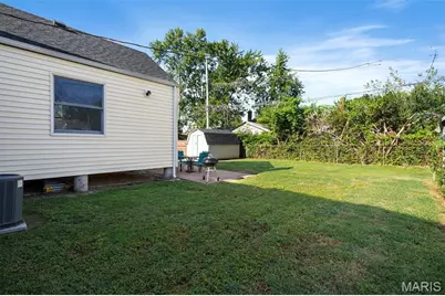 8633 Neier Lane, Affton, MO 63123 - Photo 26