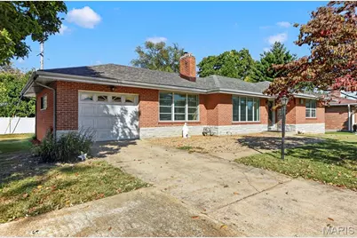 335 W Saint Anthony Lane, Florissant, MO 63031 - Photo 26