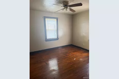 7004 Paisley Drive, Saint Louis, MO 63136 - Photo 2