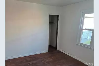 6990 Edison Avenue, Saint Louis, MO 63121 - Photo 8