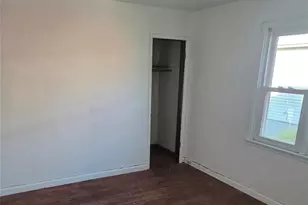 6990 Edison Ave, Saint Louis, MO 63121 - Photo 8