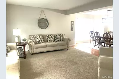 209 Harbour Pointe Drive, Grover, MO 63040 - Photo 4