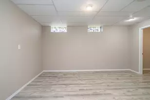 6693 Lesli Mari Ct, Saint Louis, MO 63033 - Photo 16