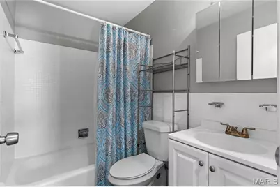 12728 Foxhound Drive, Maryland Heights, MO 63043 - Photo 22