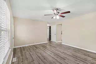 1106 Borden Dr, Florissant, MO 63031 - Photo 4
