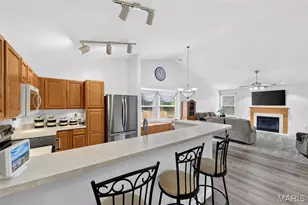 7 Grayhawk Dr, Winfield, MO 63389 - Photo 6