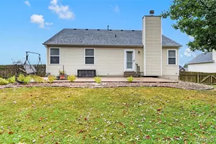 7 Grayhawk Dr, Winfield, MO 63389 - Photo 30
