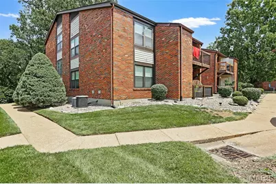 6824 Cottage Grove Lane #F, Saint Louis, MO 63129 - Photo 2