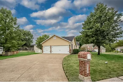 825 Colleen Drive, O'Fallon, MO 63366 - Photo 6