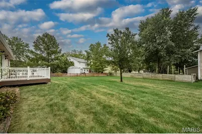 825 Colleen Drive, O'Fallon, MO 63366 - Photo 38
