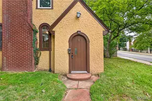 479 Catalina Ave, Webster Groves, MO 63119 - Photo 4