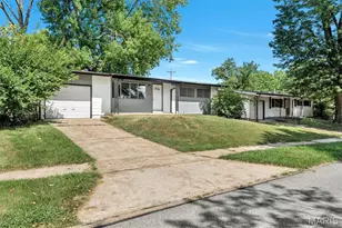 1533 Chesley Dr, Saint Louis, MO 63136 - Photo 2